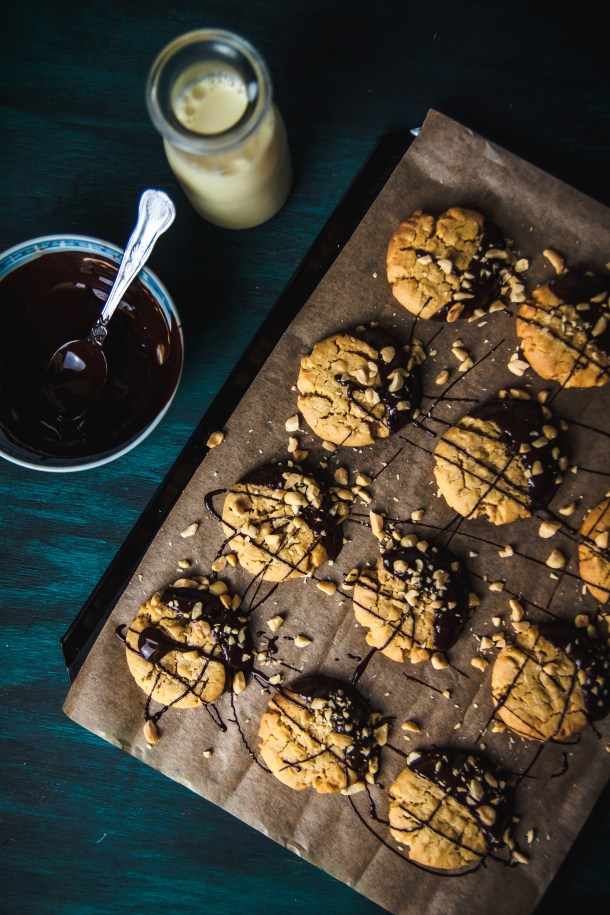vegan peanut butter cookies